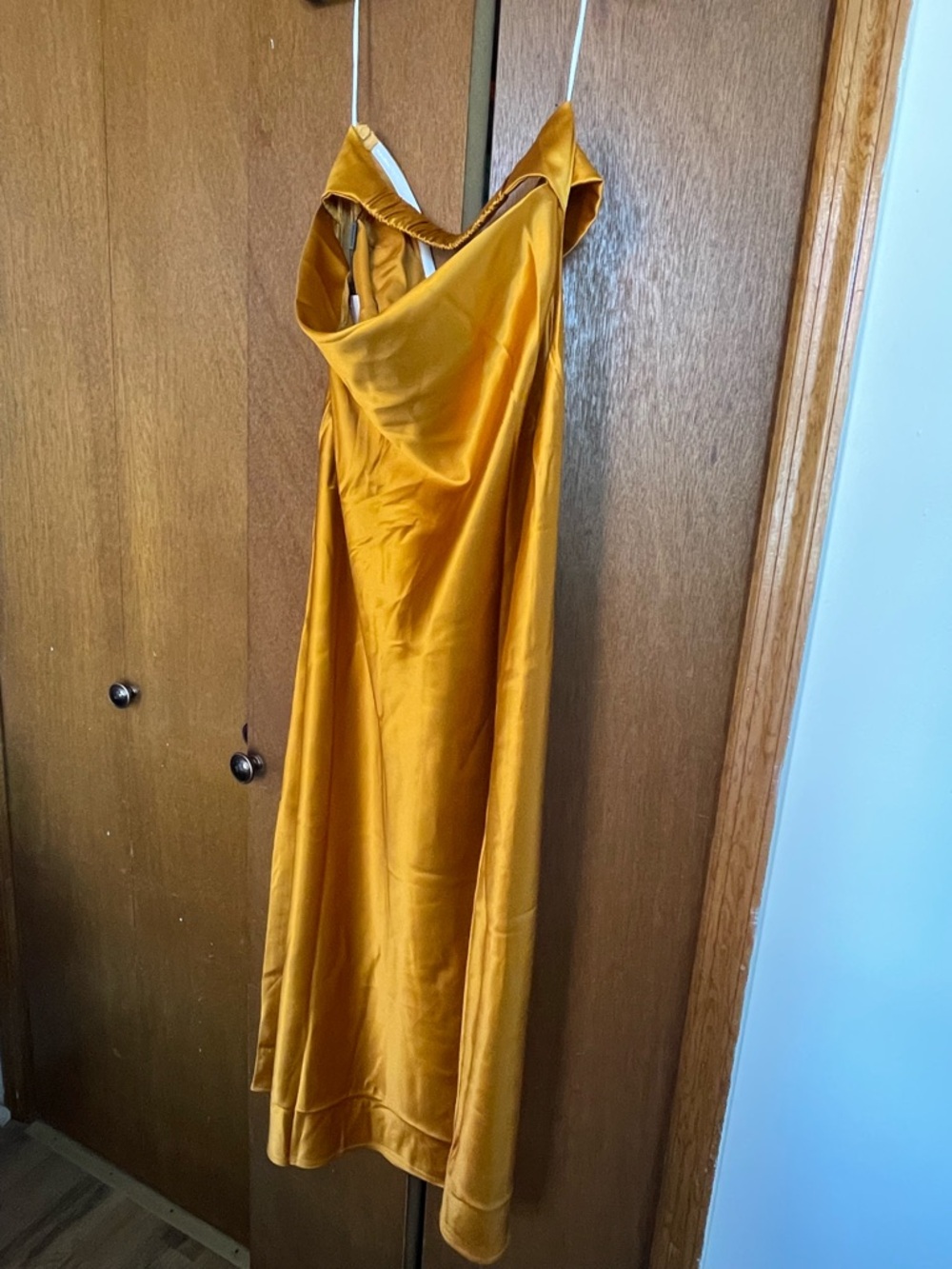 Gold strapless dress - Picture 7 of 7